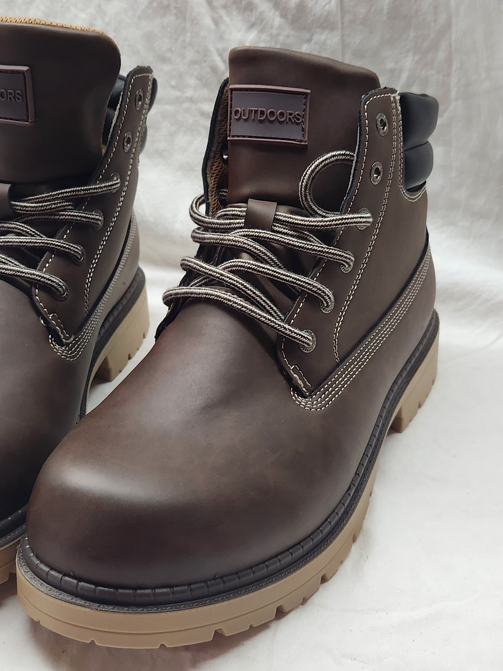 Brown Men's Lace-Up Boots